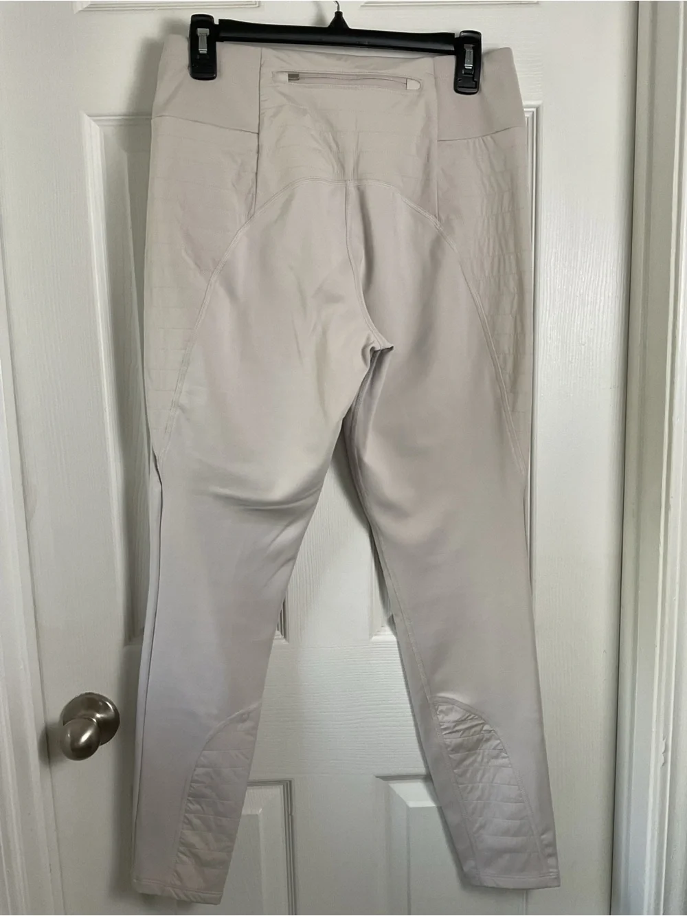 NWT Athleta Peak Hybrid Fleece Tight Leggings Size M Beige